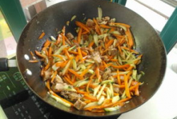 烤瓜丝怎么吃,烤瓜丝的多重美味吃法探索