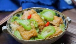 俗语走路吃瓜,笑谈瓜事——行走间的趣味人生