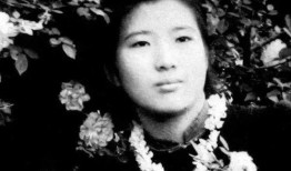 安女王吃瓜,揭秘宫廷背后的八卦风云