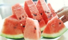 晚上吃瓜真的,揭秘夜宵中的健康与美味