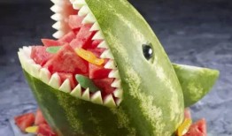 满汉吃瓜,一场舌尖上的文化盛宴