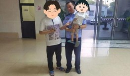 外孙吃瓜啦视频,萌娃趣味吃瓜瞬间，萌态十足引网友热议