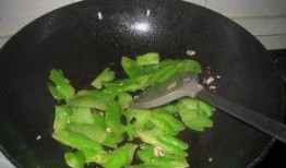 吃瓜黑蒜,吃瓜者的健康新选择