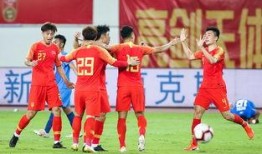 中国男足吃瓜视频,揭秘赛场背后的趣味瞬间